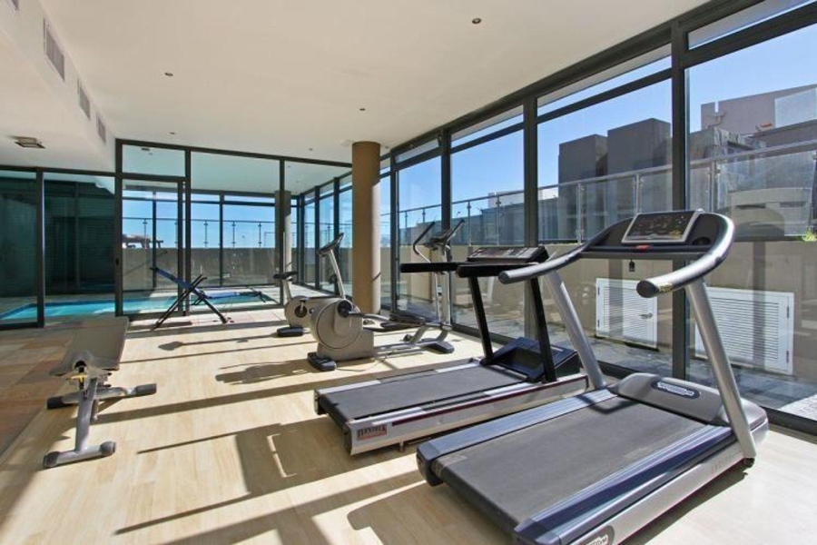 1 Bedroom Property for Sale in Bloubergrant Western Cape